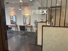 スープレックス ヘアーデザイン(SOUPREX HAIR DESIGN)の雰囲気（オシャレなインテリアが並ぶ店内/髪質改善/トリートメント/）