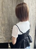 ソフトな雰囲気の切りっぱなしボブ