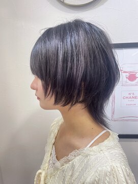 ニーナ ヴィジョン(NINA visioN) ウルフスタイル♪