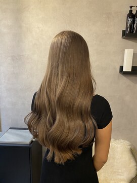 ルモ(Lumo) 【MIHO】ミルクティーグレージュ×ロング