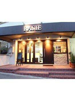 完全マンツーマン施術で、心安らぐ時間を提供♪リラックスできるプライベート空間で、悩みも相談しやすい☆