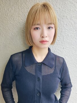 スーハ 恵比寿(SUUHA) ハイトーンカラーライトグレーベージュ/ミニボブタッセルボブ