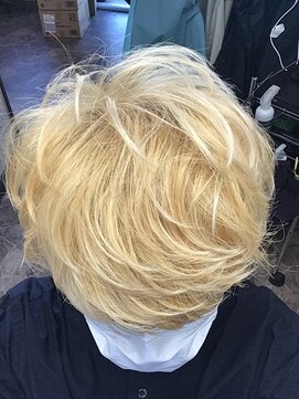 オッジヘアー(Oggi Hair) ゴールドマッシュ12月