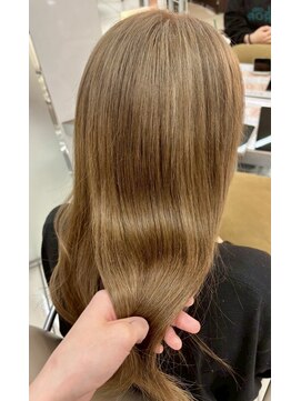 スタイル 横浜(STYLE) ダブルカラー/ケアブリ/ブロンドカラー/ベージュ/ハイトーン