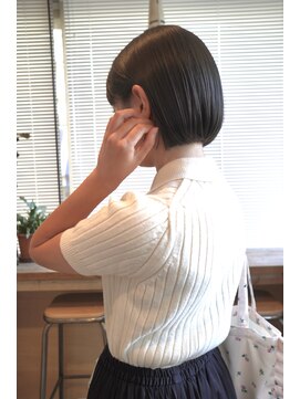 ムート(Mut) ボブ　透明感カラー　アッシュベージュ　お顔周りカット