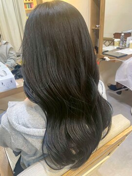 ヘアリゾート粋 ウナム 新宿東口店(enam) ロングレイヤー/艶髪/黒髪