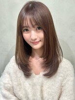 ナナローネス(nana loness)&nbsp;レイヤーカット　くすみベージュ　透明感カラー　まろやかカラー