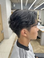 アース 新越谷店(HAIR&MAKE EARTH)&nbsp;短髪パーマフェザーショート×地毛風ブラック