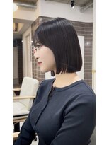 アイドットプラス 札幌大通り(i.+ODORI)&nbsp;前下り顎下2センチ切りっぱなしボブヘア