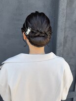 ニュートライズ(NEUTRIZE) ヘアセット 暗髪 艶髪 レイヤー まとめ髪 透明感カラー 水素