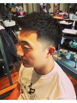 リバレッジ 広尾(Leverage) 簡単スタイリングメンズオシャレバーバー風ビシカジショート