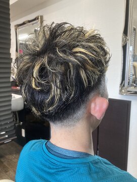 ガイズ ヘアー イサミ(GUY'S HAIR 133) ハイライト/メッシュ/ショートヘア