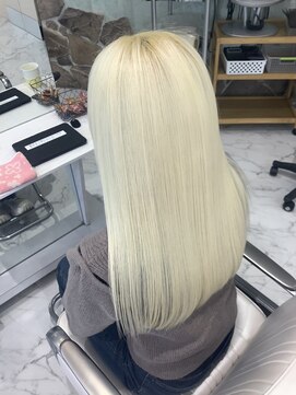 ハーツヘアーズ 五日市店(HEARTS hair's) ホワイトカラー