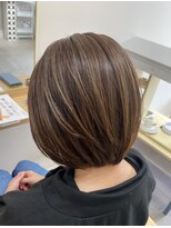 アワーズ(Ours)&nbsp;ショートボブ/白髪ぼかし/髪質改善/ボブ