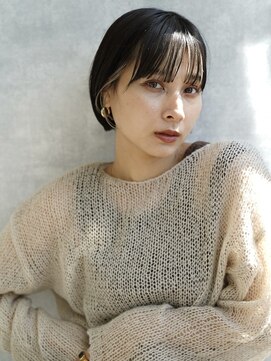 ラックスビー オオサカ  梅田茶屋町店(LUXBE OSAKA) 前髪似合わせショートボブインナーカラー大人ショート