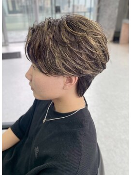 デュー 栄(DEW) 【DEW】フェザーパーマ/メッシュ/ハイライト/センターパート