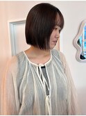 切りっぱなしボブ ダークカラー ミニボブ ストレート 透明感