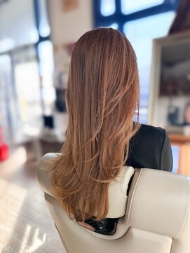 ファンタシー(FANTACY) ロングレイヤー 白髪染めっぽくないオレンジベージュ