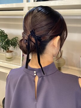 ディーエックス スリー(Dxxxx III) シニヨン