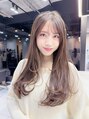 ファンナギンザ(FaNNa ginza)&nbsp;顔周りに小顔レイヤーを入れカラーは人気の透明感グレージュに
