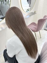 アン(Hair make un)&nbsp;ヘーゼルベージュ/ミルクティーベージュ/ベージュ/ブリーチ