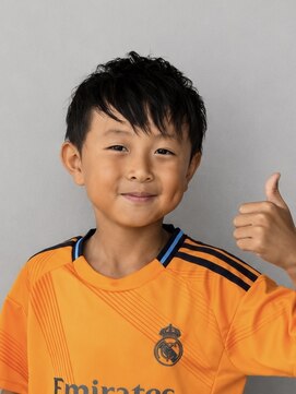 スター(STAR) キッズカット男の子ツーブロック短髪ヘア