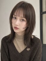 ユーフォリア 青山(Euphoria) ミディアムウルフレイヤーシースルーバンググレージュ青山