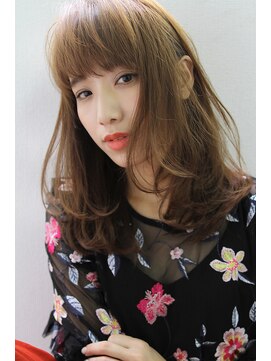 ブラン 梅田(Blanc) 【Blanc】柔らかく光に透ける透明感カラー＿セミロング