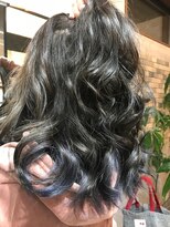 ブレイブ ヘアデザイン(BRaeVE hair design) グレージュ×ホワイトグレー