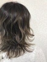 ヘアーアンドメイク ドレス(DRESS)&nbsp;ハイライト ダブルカラー　アッシュ