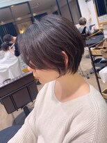 アヴァロン(AVALON)&nbsp;【絶壁解消】オトナ可愛い丸みショートボブ×イルミナカラー