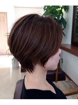 ファータヘアデザイン(FATA HAIR DESIGN) ショート