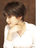 大人の耳かけハンサムショート
