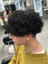 オーバルバイアピッシュ(OVARL by apish) 毛先がシャープ縦落ちスパイラル/波ウェーブこなれヘア