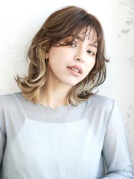 ニューヨークニューヨーク 大久保店(NYNY) 【NYNY大久保】鎖骨ミディアムレイヤー×インナーベージュ