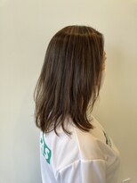 セミロングレイヤー