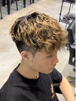 ハングアウト(Hangout)&nbsp;スペインカール/メンズパーマ/フェードカット/外国人風