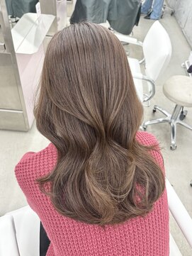 エヌアイ オモテサンドウ(ni omotesando) オリーブベージュ/赤味消しカラー