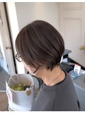 白髪ぼかしショート