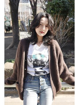 オグジュアリー 表参道(aux.) トレンドくびれミディ