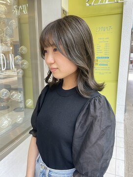 エイトヘアー(8 HAIR) 外ハネくびれボブ×オリーブアッシュ