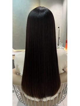 ルッソリベラ 池袋(Lusso libera) 艶髪ロング/艶ストレート/アースカラー