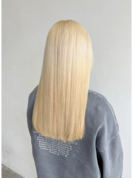 サロンブルーナ(SALON BLUENA) ブリーチカラー