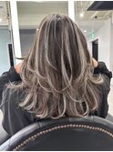白髪主術・ホワイトハイライト