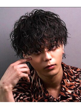 ゴールドシブヤ(GOALD SHIBUYA) シャドウパーマ