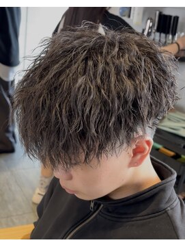 クレヨン ケース(Crayon case) 刈り上げツイストブラウンシースルーマッシュ韓国マッシュ