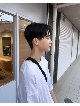 ヌン(nun)の写真/作り込み過ぎないラフな質感が人気!清潔感のあるスタイルで好感度upをお約束◎