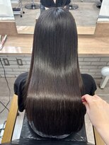 モク(mok) ◯縮毛矯正で乾かすだけでまとまる美髪へ