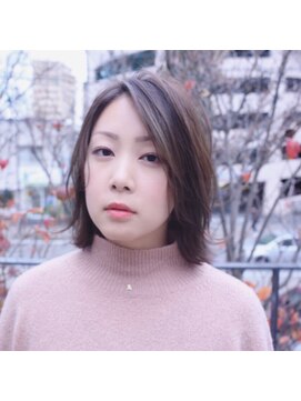 ツイギー 宮西店(TWiGGY) 透明感で統一させたミディアムスタイル