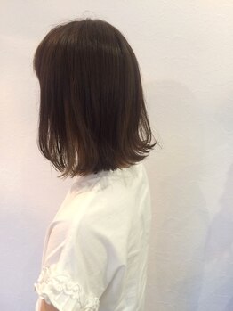 アイル ヘアーアンドメイク(i'LL hair&make)の写真/＜骨格補正カットが人気♪＞"大人カワイイ"が詰まったI'llのスタイル提案でワンランク上のあなたに☆